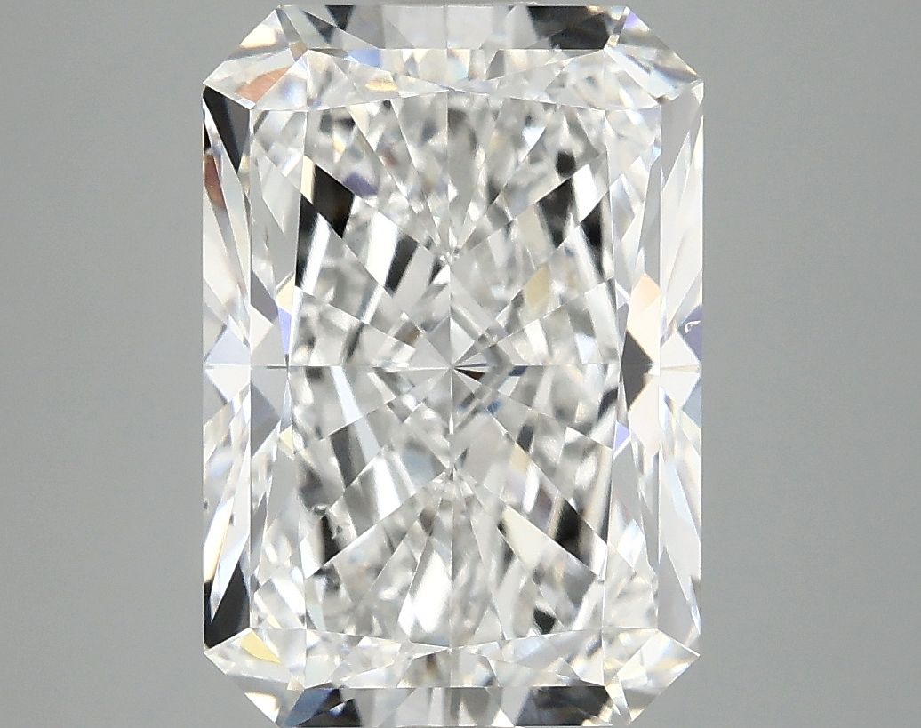 5.05 ct. radiant Lab Grown Diamond front image