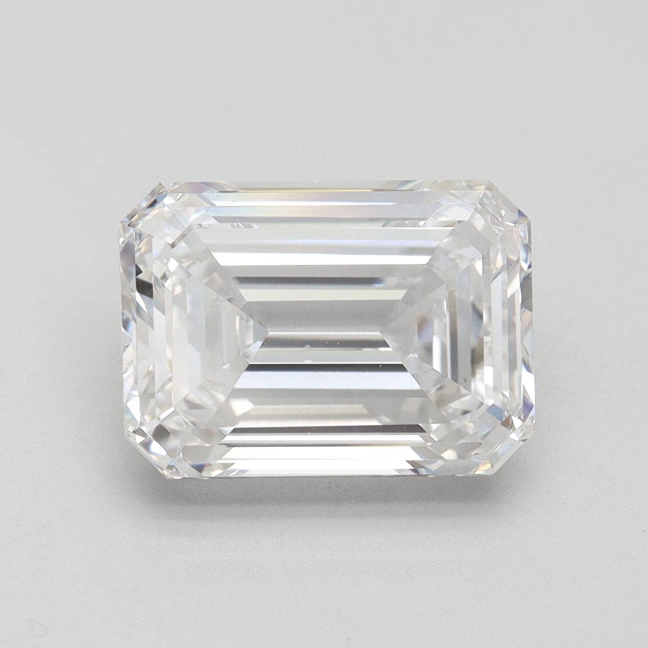 5.01 ct. emerald Lab Grown Diamond front image