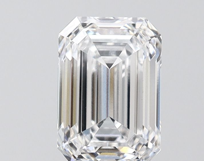 1.53 ct. emerald Lab Grown Diamond front image