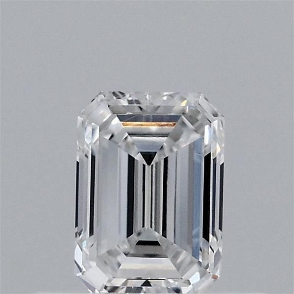 0.46 ct lab-grown Emerald Diamond