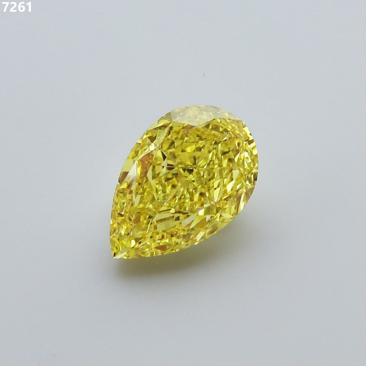 3.01 ct Pear diamond
