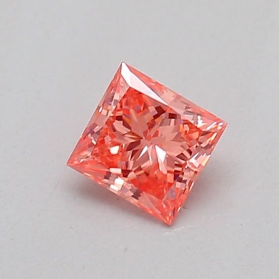 0.18 CT Fancy Vivid Pink PRINCESS