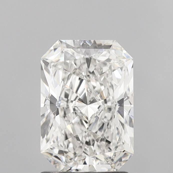 1.77 ct Radiant diamond