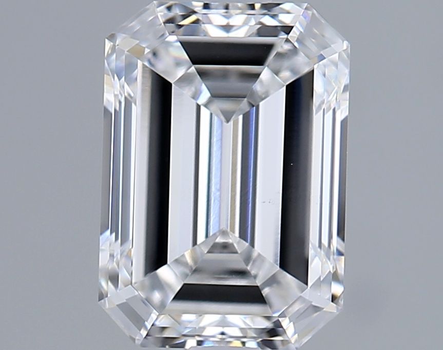 1.52 ct. emerald Lab Grown Diamond front image