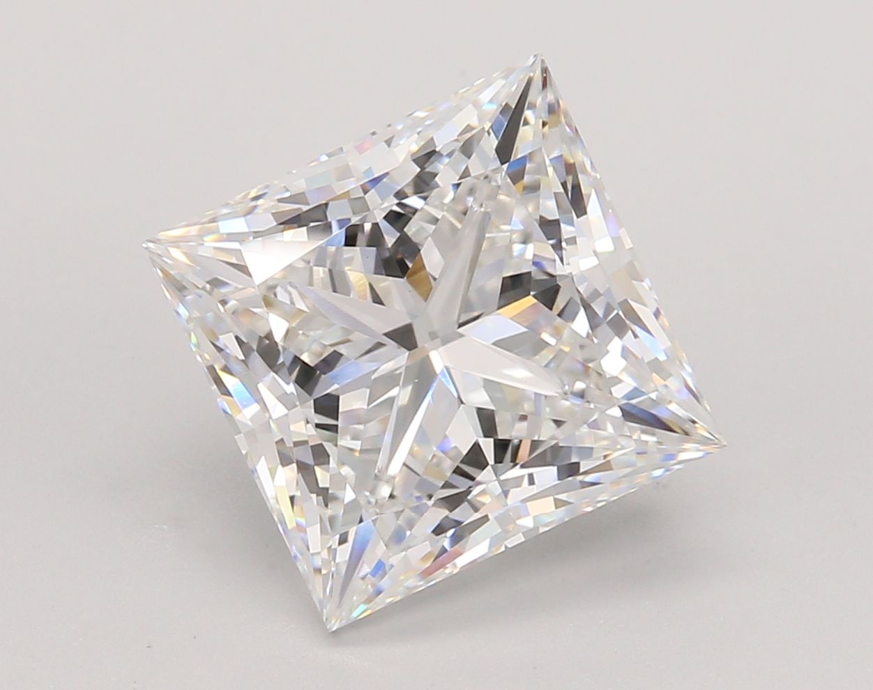 5.56 ct. princess Lab Grown Diamond front image