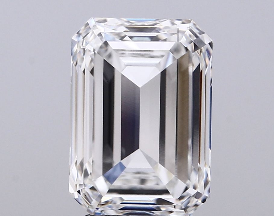4.01 ct. emerald Lab Grown Diamond front image