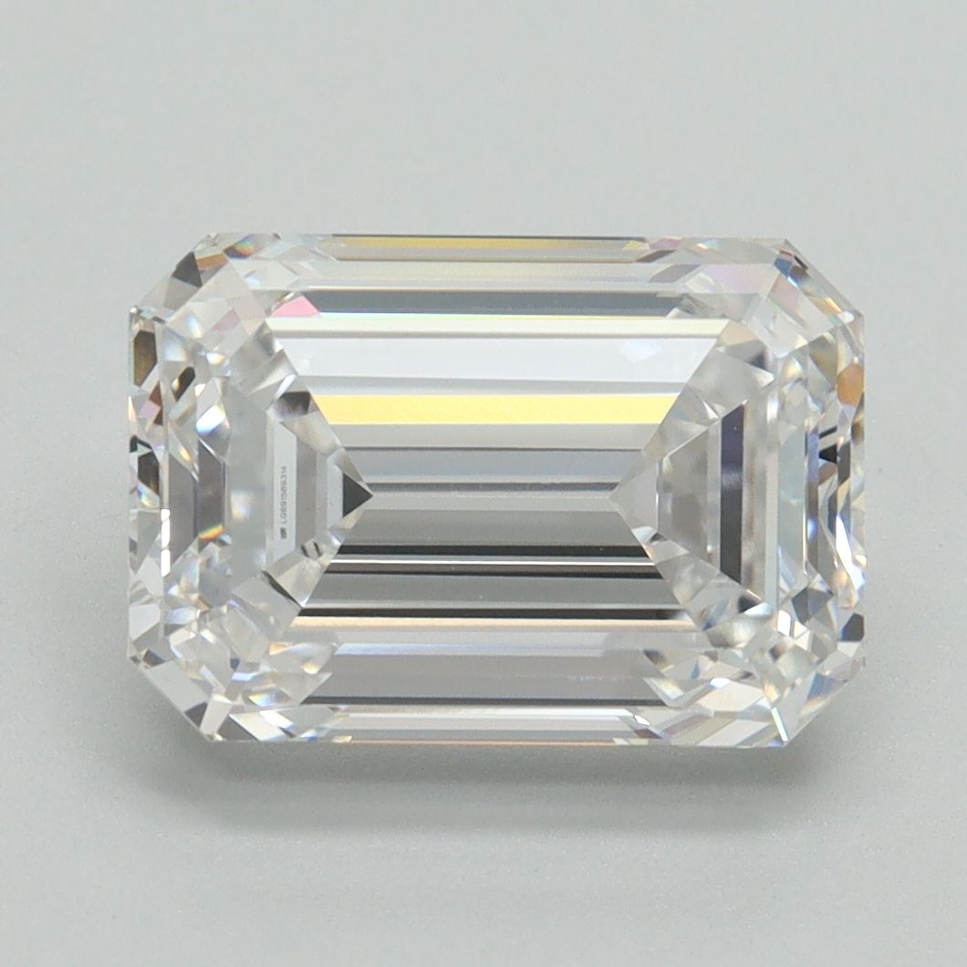 4.20 ct. emerald Lab Grown Diamond front image