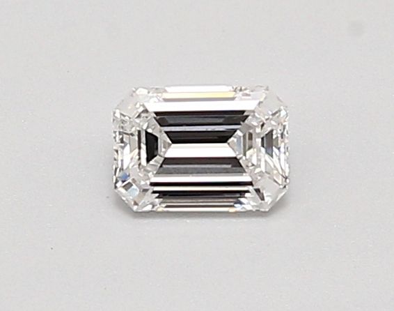 0.39 ct lab-grown Emerald Diamond