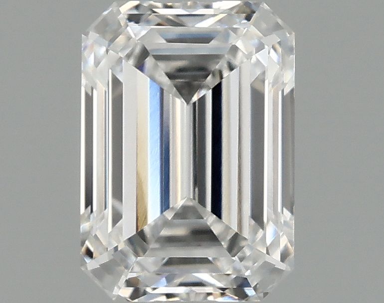 1.05 ct. emerald Lab Grown Diamond front image