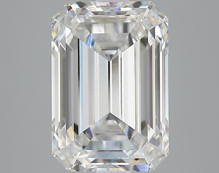 2.80 ct. emerald Lab Grown Diamond front image