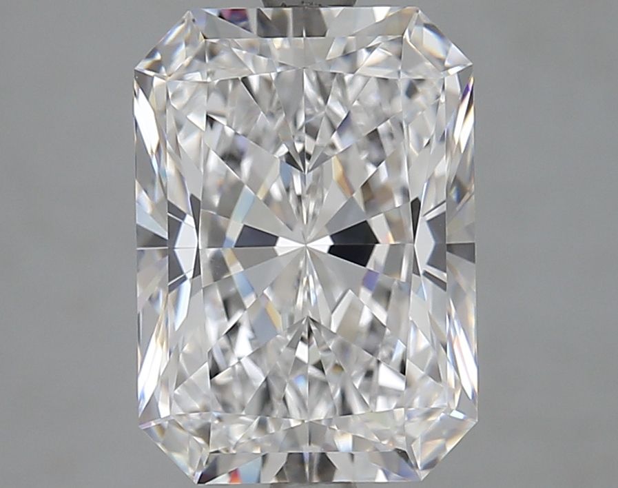 4.23 ct. radiant Lab Grown Diamond front image