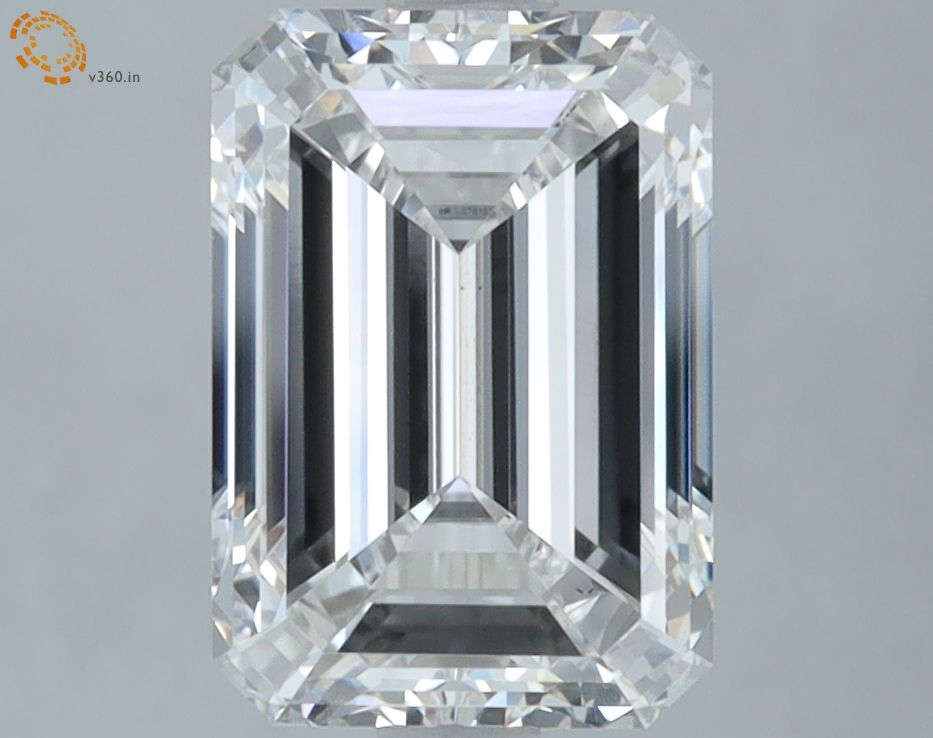 3.20 ct. emerald Lab Grown Diamond front image