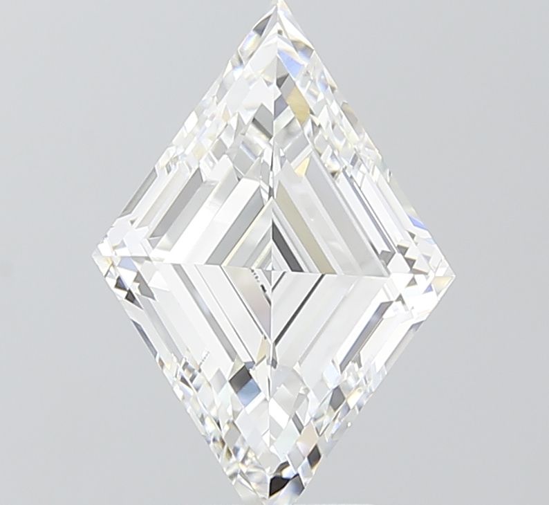 3.09 ct lab-grown Lozenge Diamond