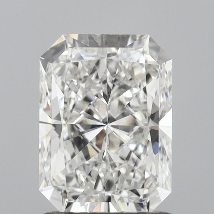 1.35 ct. radiant Lab Grown Diamond front image