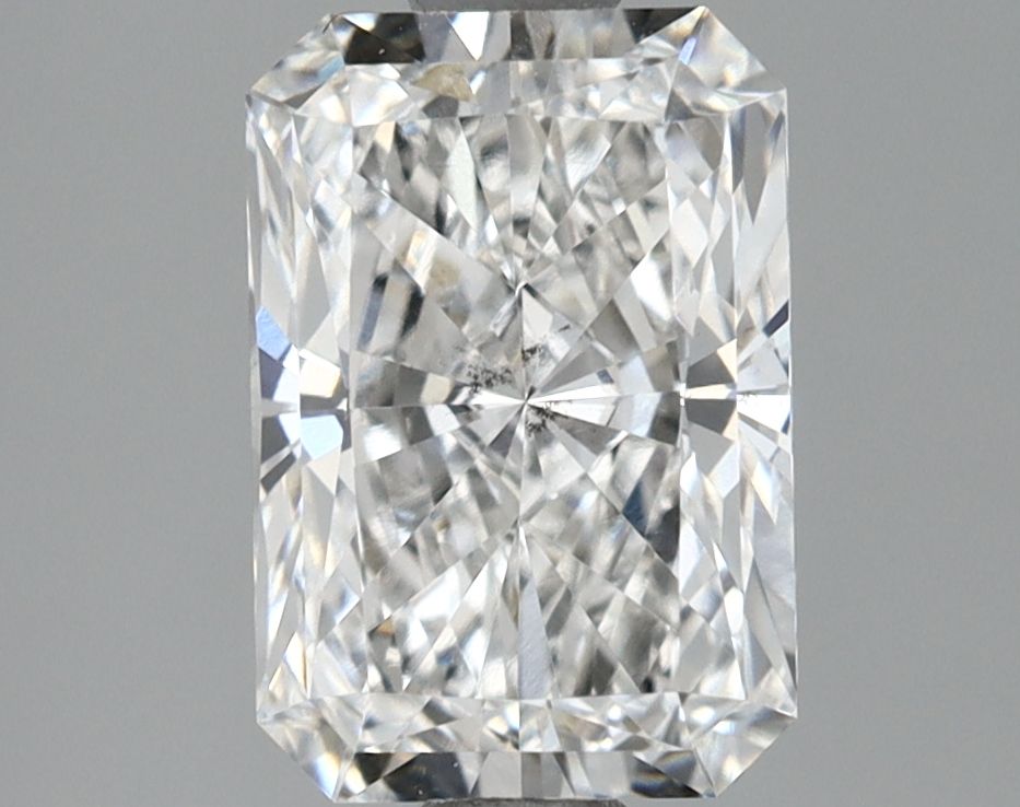 1.83 ct. radiant Lab Grown Diamond front image