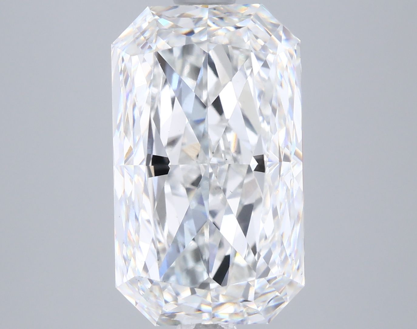 5.06 ct. radiant Lab Grown Diamond front image