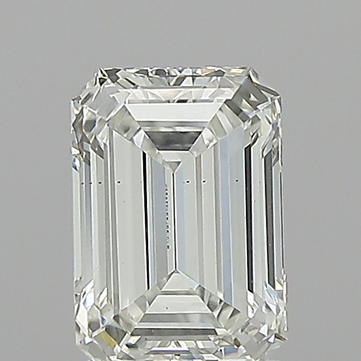 2.6 ct lab-grown Emerald Diamond
