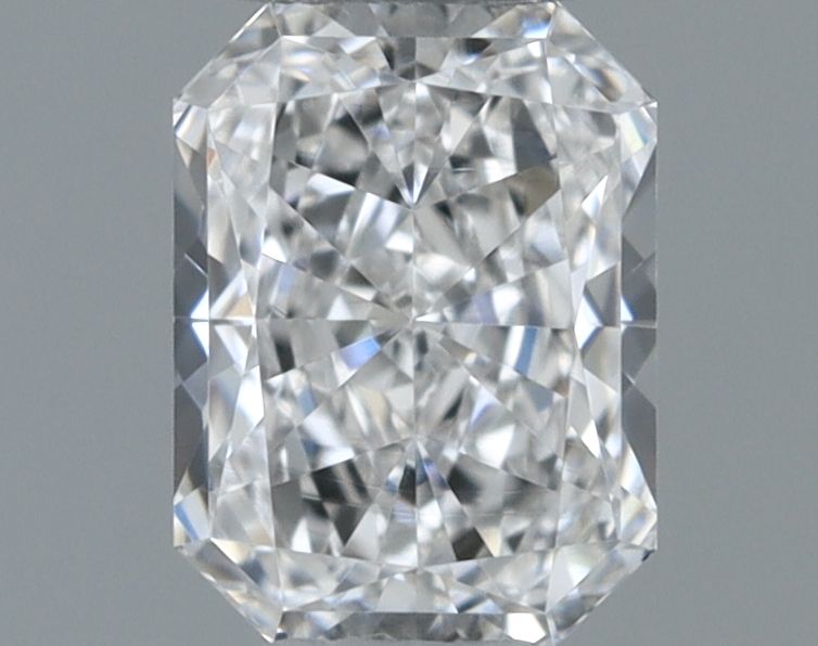 0.33 ct Radiant diamond