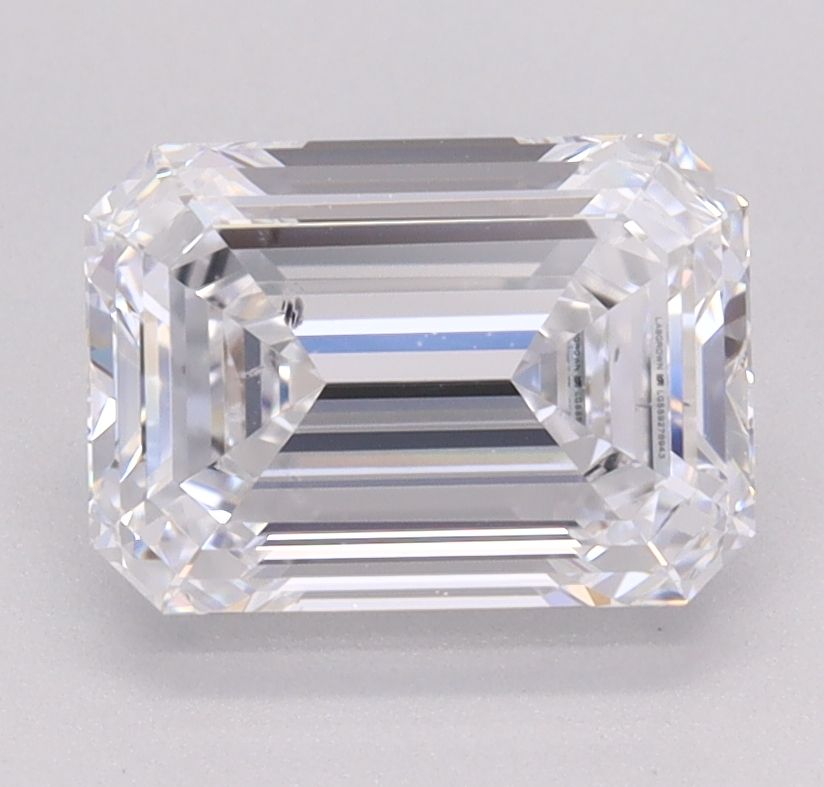 1.56 ct. emerald Lab Grown Diamond front image