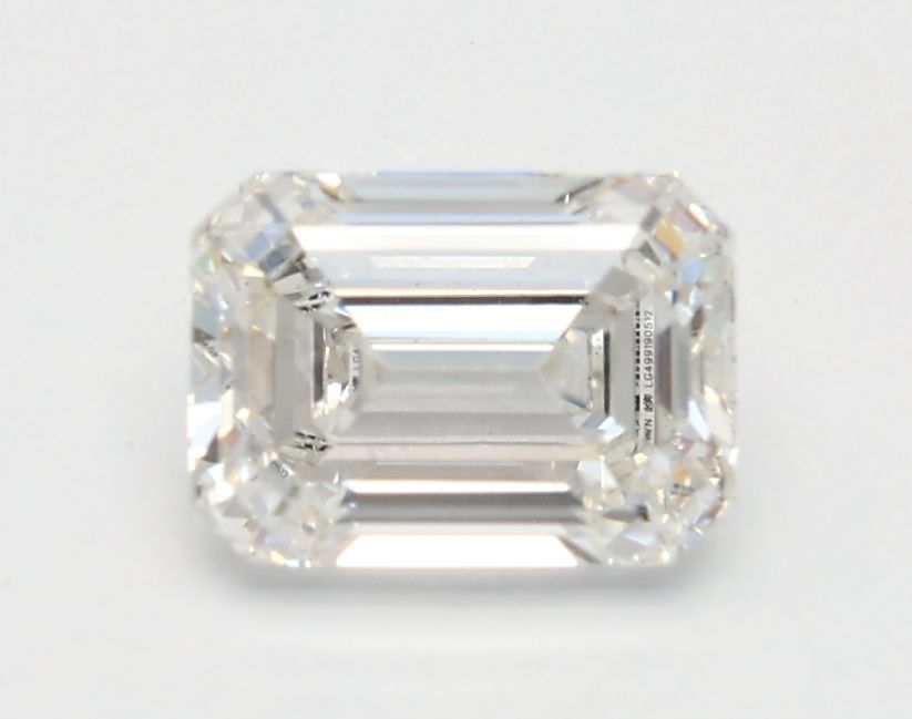 0.91 ct Emerald diamond