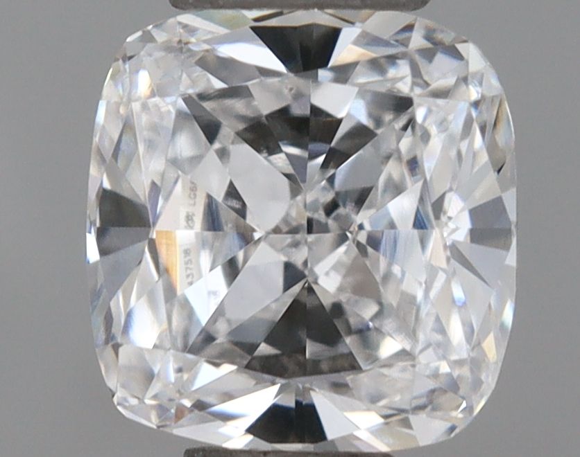 0.69 ct lab-grown Cushion modified Diamond