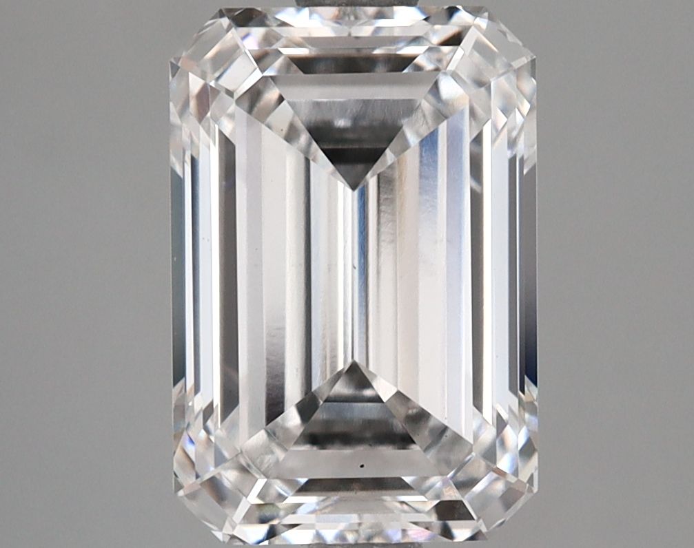 2.92 ct. emerald Lab Grown Diamond front image