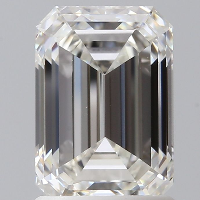 1.70 ct Emerald diamond