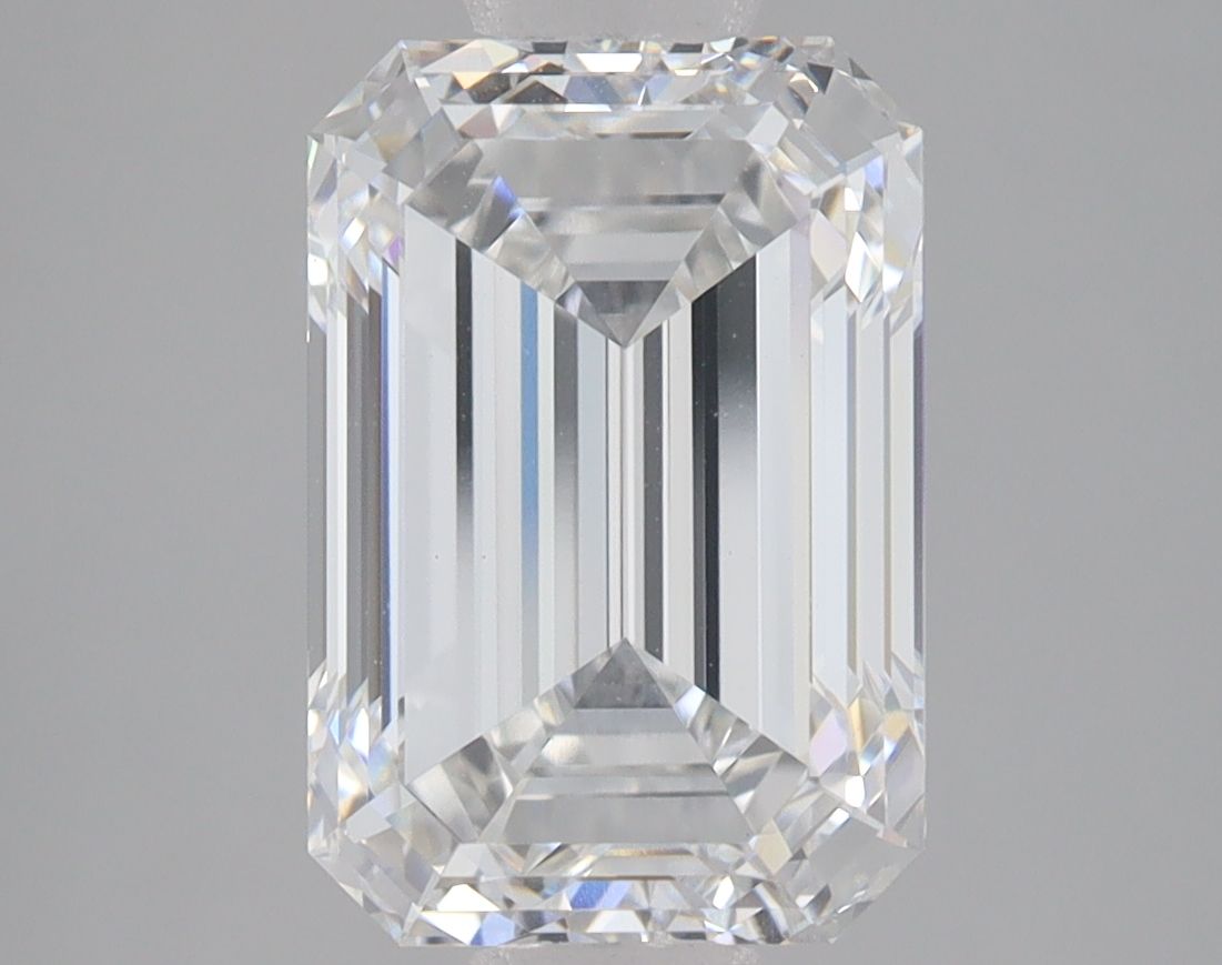 3.92ct Emerald diamond