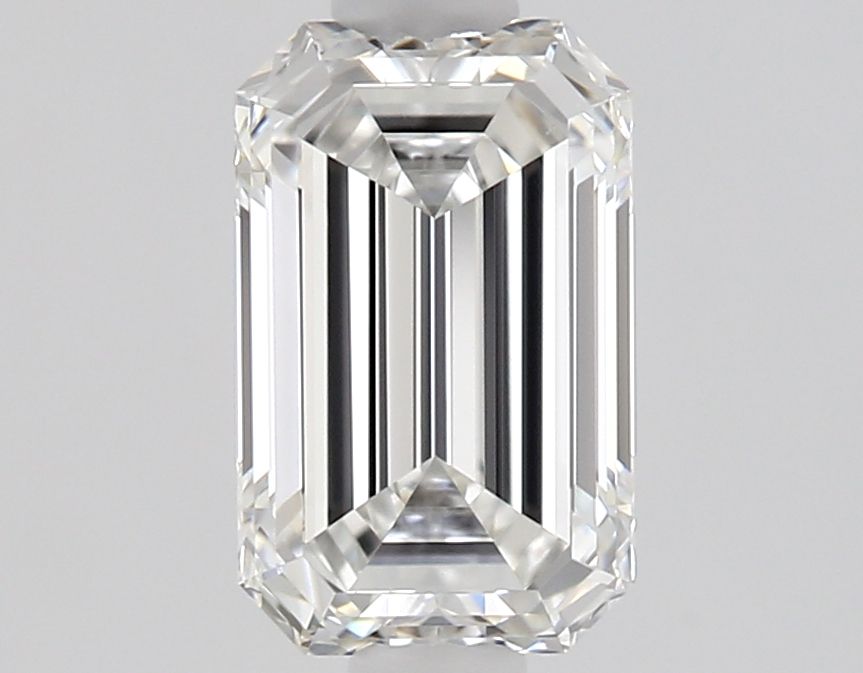 0.70 ct Emerald diamond