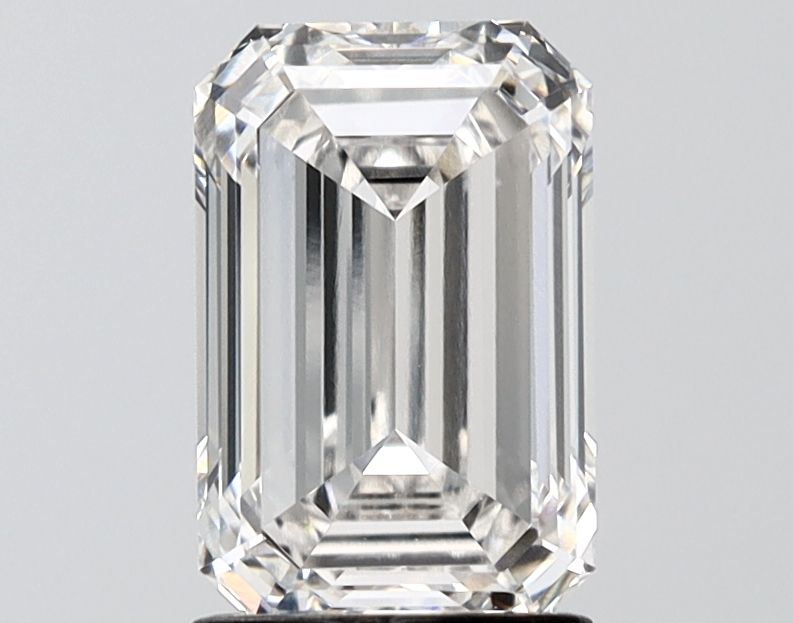 2.01 ct. emerald Lab Grown Diamond front image