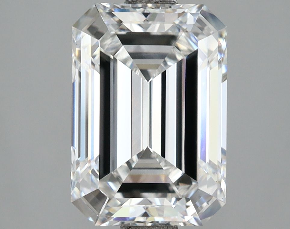 3.07 ct. emerald Lab Grown Diamond front image