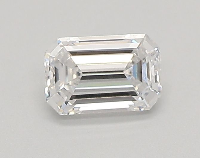 0.44 ct lab-grown Emerald Diamond