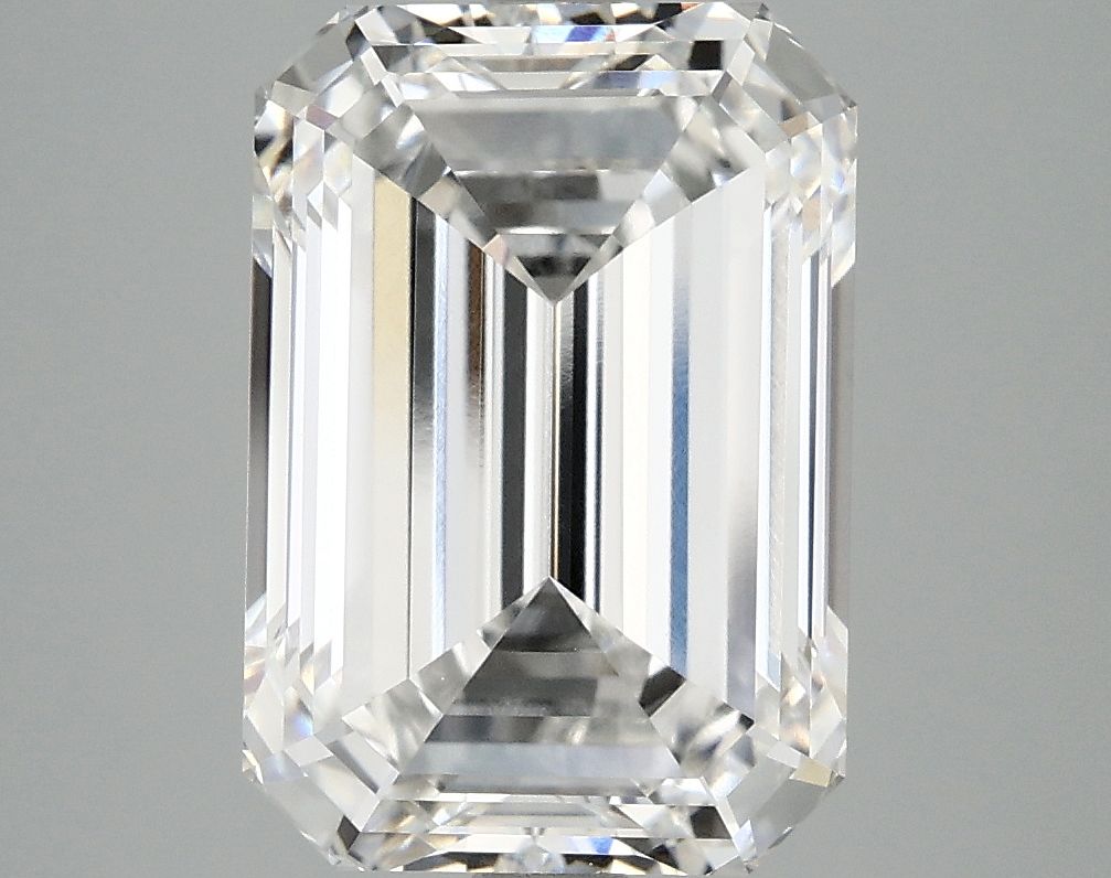 5.00 ct. emerald Lab Grown Diamond front image