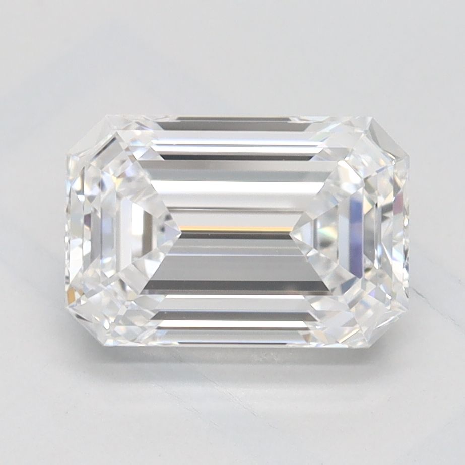 1.57 ct. emerald Lab Grown Diamond front image