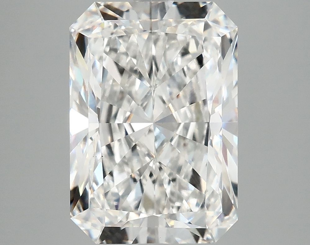 4.84 ct. radiant Lab Grown Diamond front image