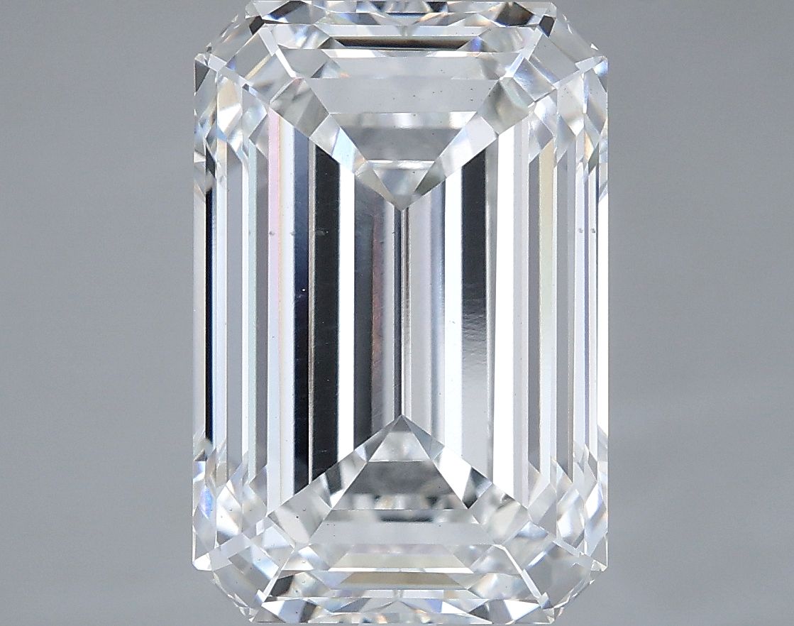 7.06 ct. emerald Lab Grown Diamond front image