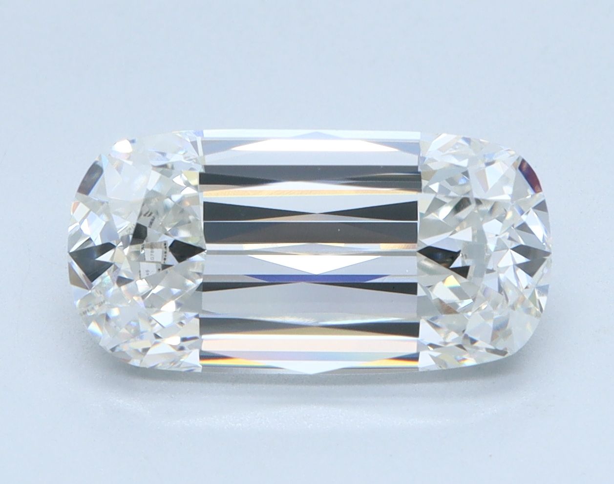 3.02 ct Cushion Modified diamond