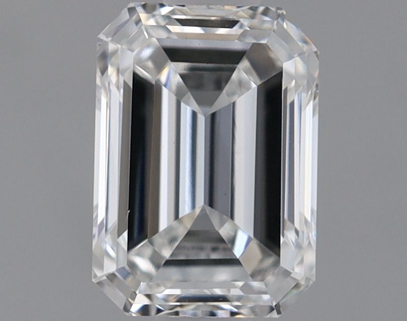 0.92 ct. emerald Lab Grown Diamond front image