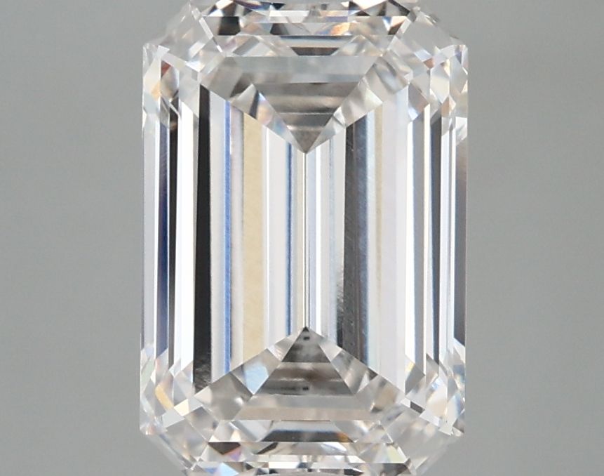 3.05 ct. emerald Lab Grown Diamond front image