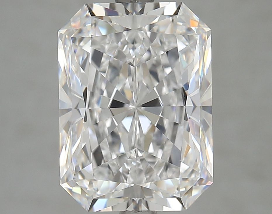 5.07 ct. radiant Lab Grown Diamond front image