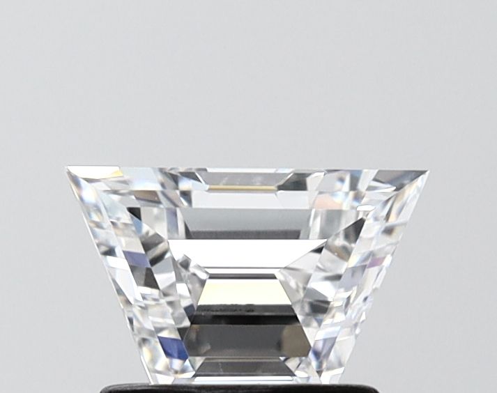 1 ct lab-grown Trapezoid Diamond