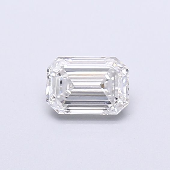 0.4 ct lab-grown Emerald Diamond