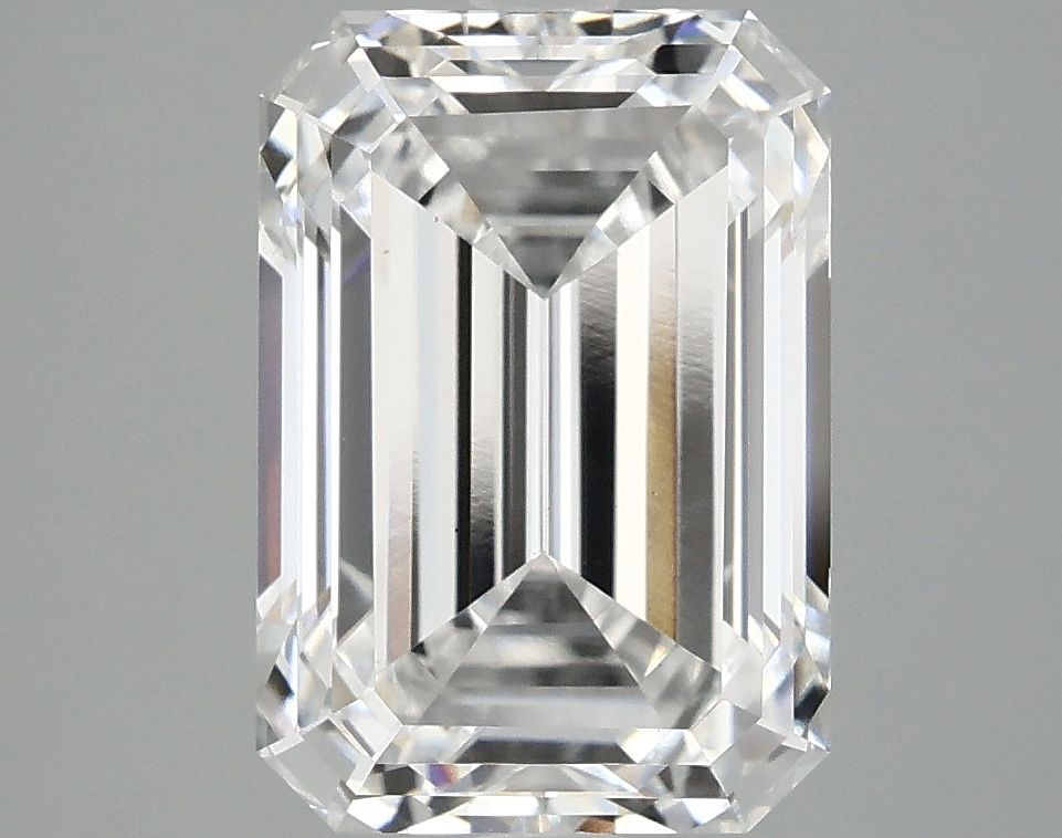 4.04 ct. emerald Lab Grown Diamond front image