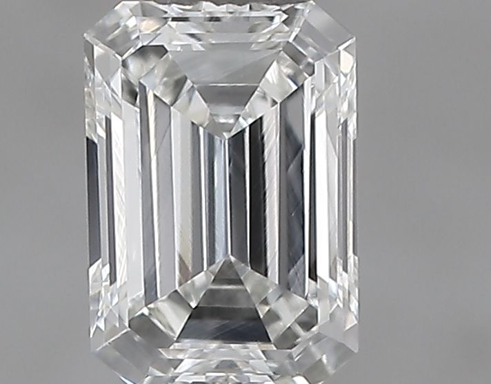 0.44 ct Emerald diamond