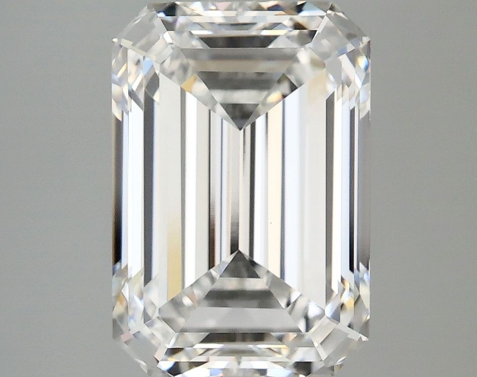 4.09 ct. emerald Lab Grown Diamond front image