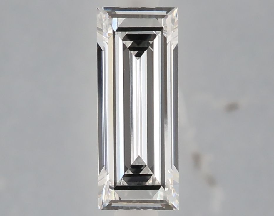 1.04 ct lab-grown Baguette Diamond