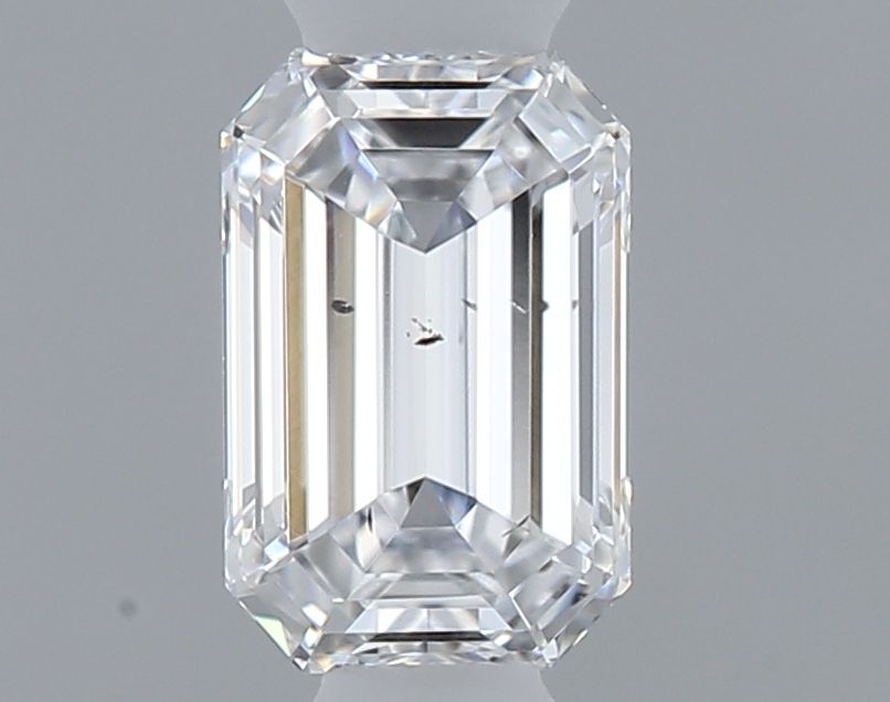 0.32 ct Emerald Diamond