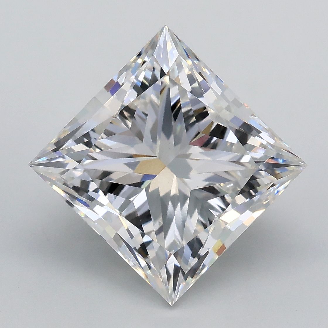 4.52 ct. princess Lab Grown Diamond front image