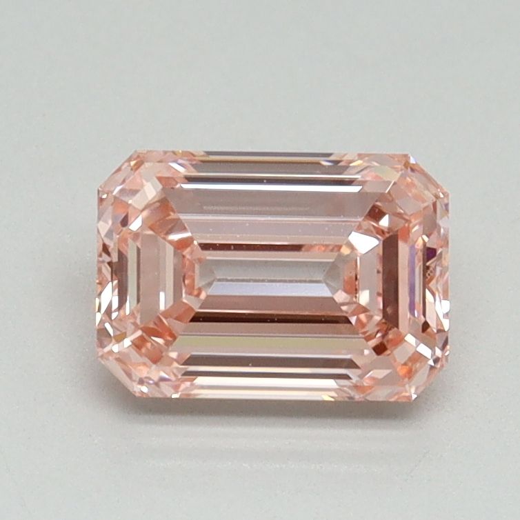 1.05 ct. emerald Lab Grown Diamond front image