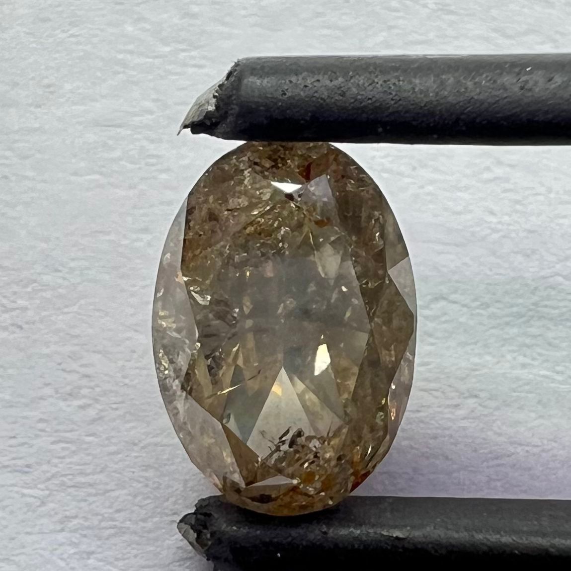 Diament 1.27 ct Fancy White/I1